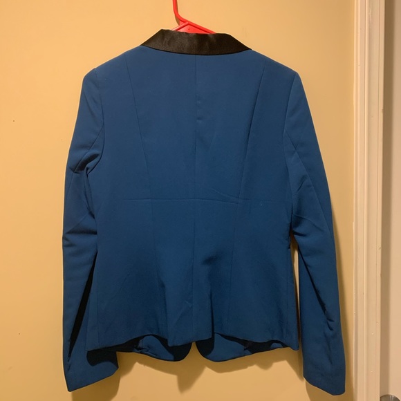 Pretty Forever 21 Blazer - Picture 2 of 3